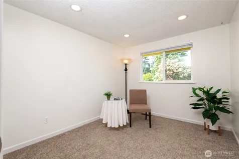 33717 40th Court SW Federal Way WA 98023
