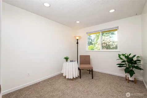 33717 40th Court SW Federal Way WA 98023
