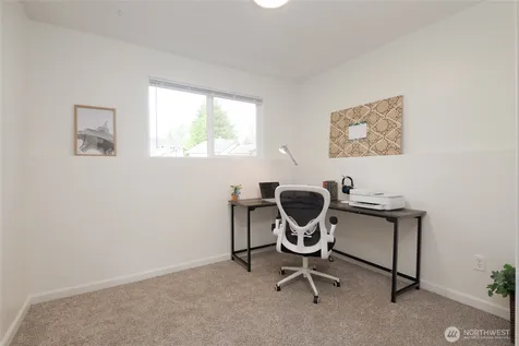 33717 40th Court SW Federal Way WA 98023