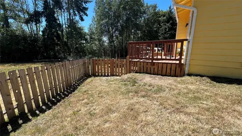 33717 40th Court SW Federal Way WA 98023