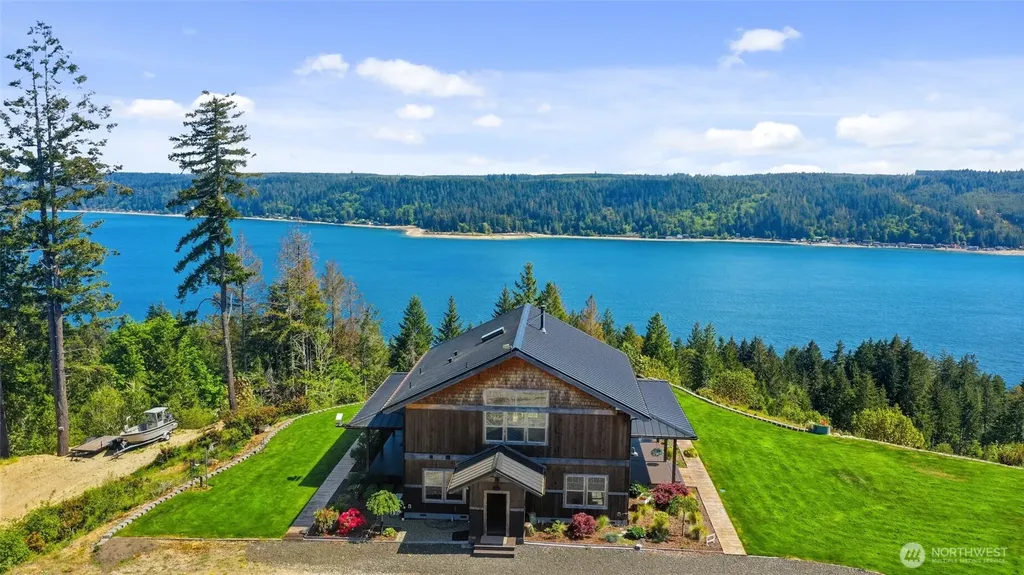 161 NE Belfair View Road Belfair WA 98528