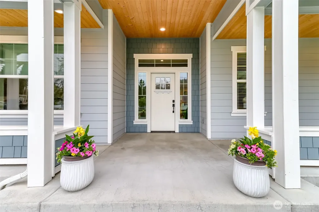 161 Coal Avenue Carbonado WA 98323