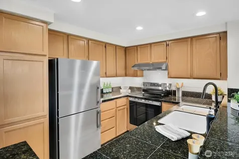 3420 Burke Avenue N Seattle WA 98103