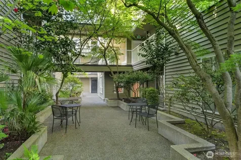 3420 Burke Avenue N Seattle WA 98103
