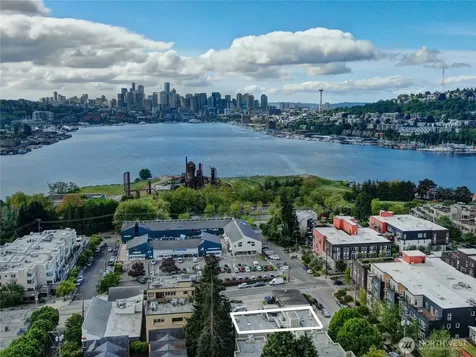 3420 Burke Avenue N Seattle WA 98103