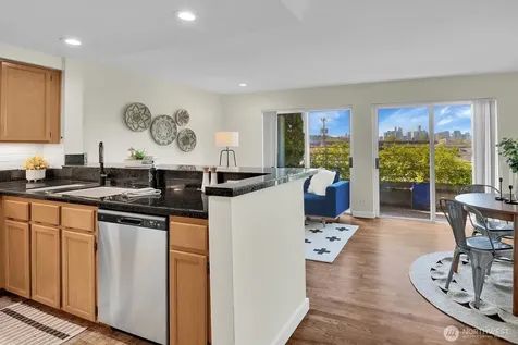 3420 Burke Avenue N Seattle WA 98103
