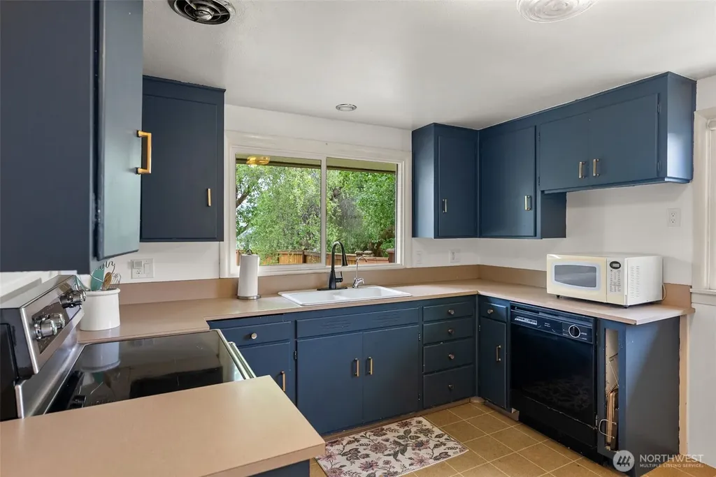 1216 Crawford Avenue Wenatchee WA 98801