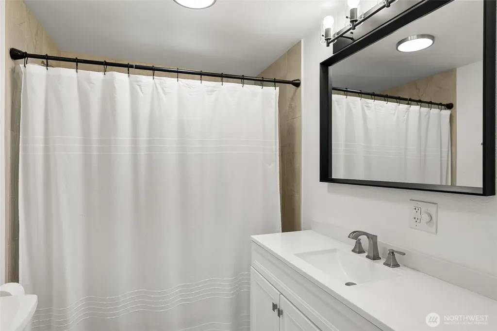 1216 Crawford Avenue Wenatchee WA 98801
