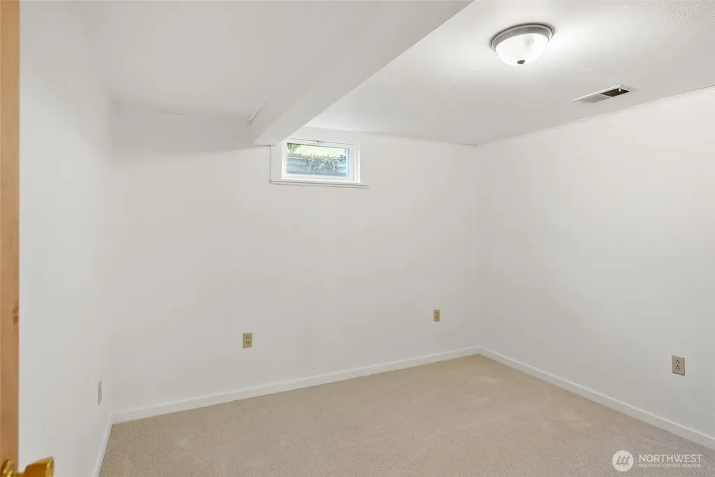 1216 Crawford Avenue Wenatchee WA 98801