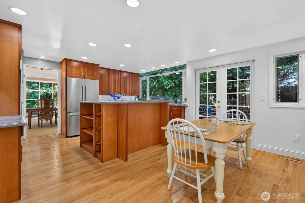 3315 129th Avenue NE Bellevue WA 98005