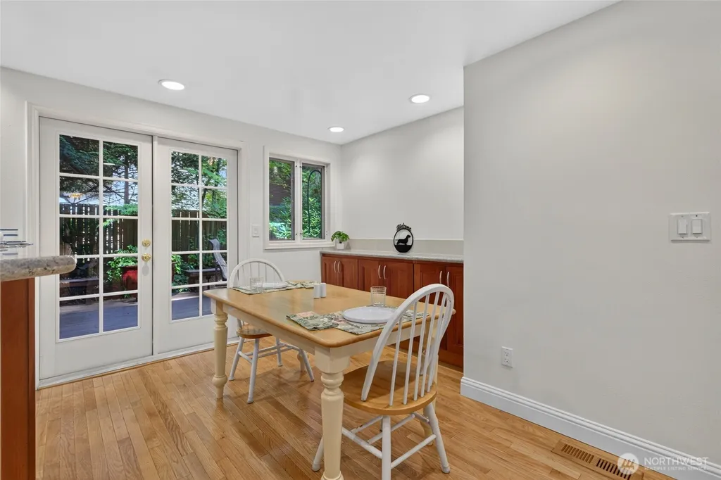 3315 129th Avenue NE Bellevue WA 98005