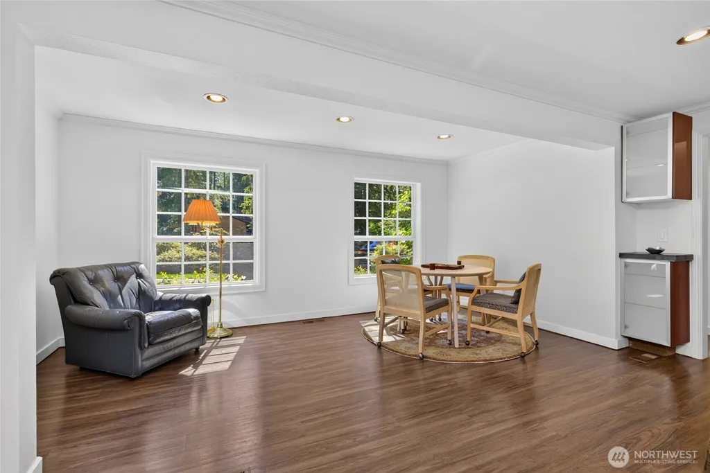 3315 129th Avenue NE Bellevue WA 98005