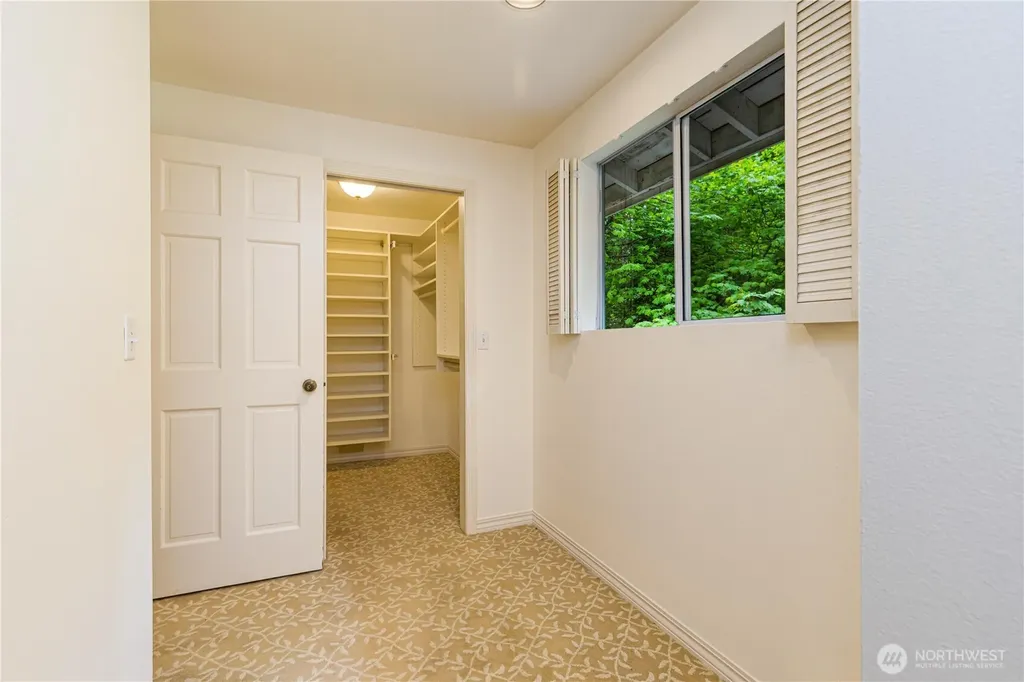 3315 129th Avenue NE Bellevue WA 98005