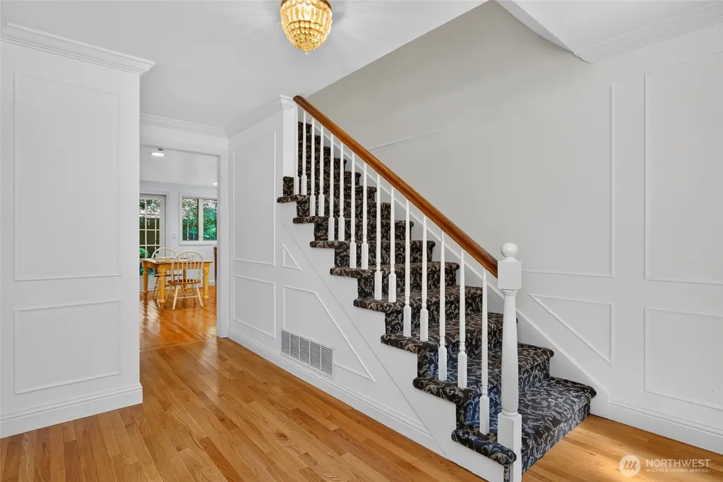 3315 129th Avenue NE Bellevue WA 98005
