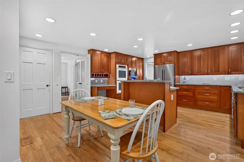 3315 129th Avenue NE Bellevue WA 98005