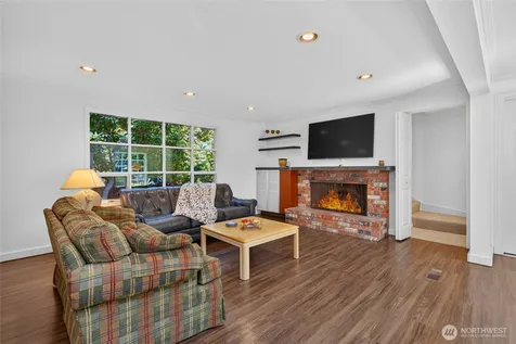 3315 129th Avenue NE Bellevue WA 98005