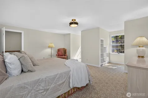 3315 129th Avenue NE Bellevue WA 98005