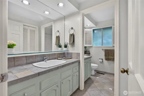 3315 129th Avenue NE Bellevue WA 98005