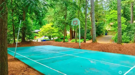 3315 129th Avenue NE Bellevue WA 98005