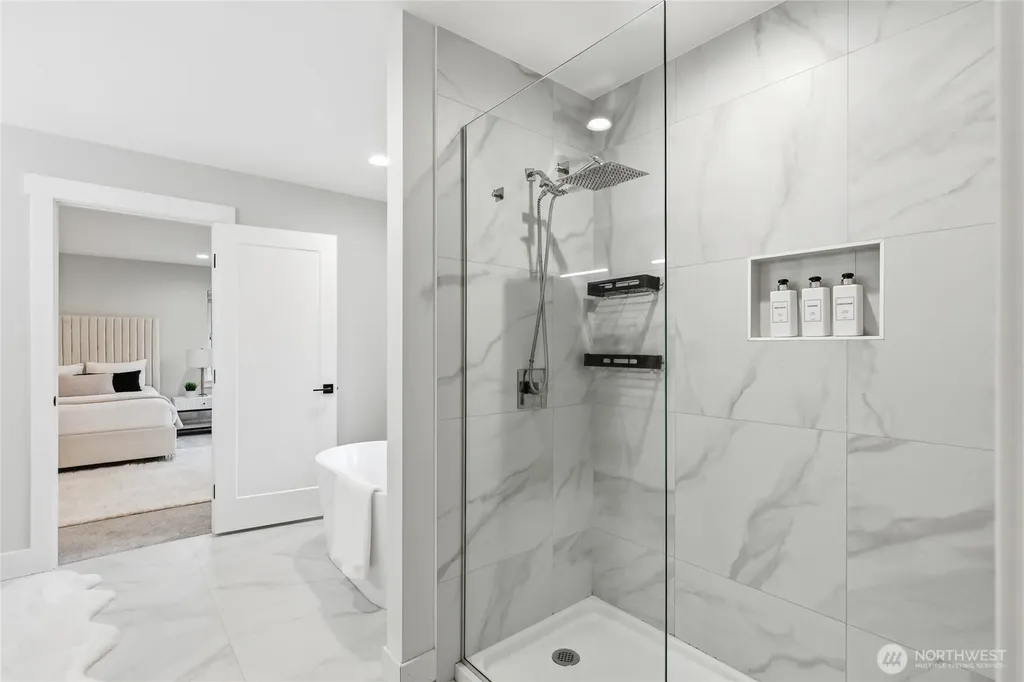 719 Edmonds Way Edmonds WA 98020