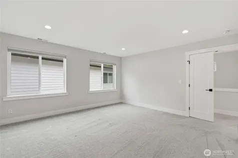 719 Edmonds Way Edmonds WA 98020