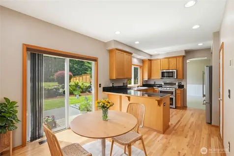 8206 211th Avenue SE Snohomish WA 98290
