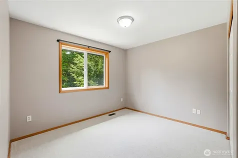 8206 211th Avenue SE Snohomish WA 98290