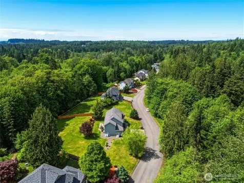 8206 211th Avenue SE Snohomish WA 98290