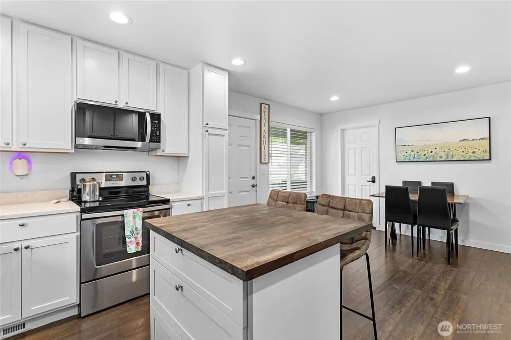 256 Whitetail Loop Blaine WA 98230