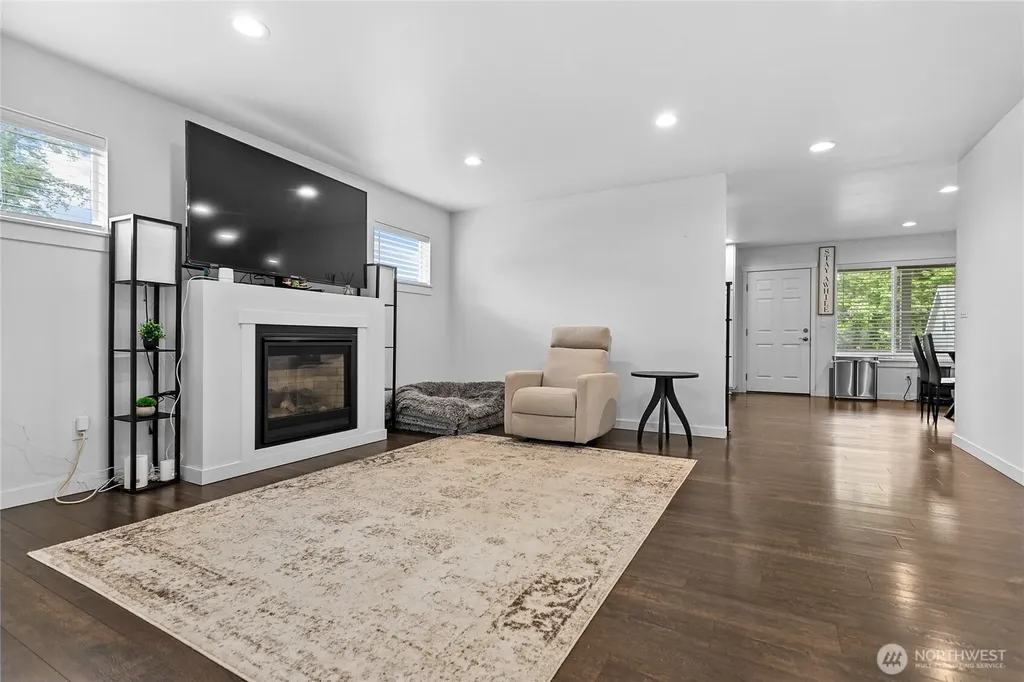 256 Whitetail Loop Blaine WA 98230