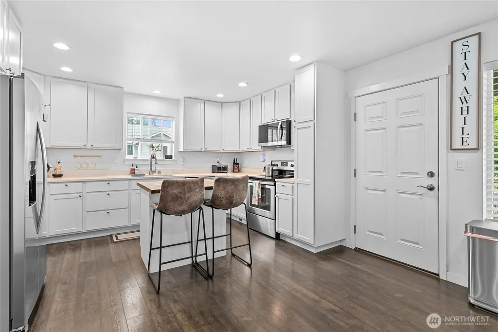 256 Whitetail Loop Blaine WA 98230