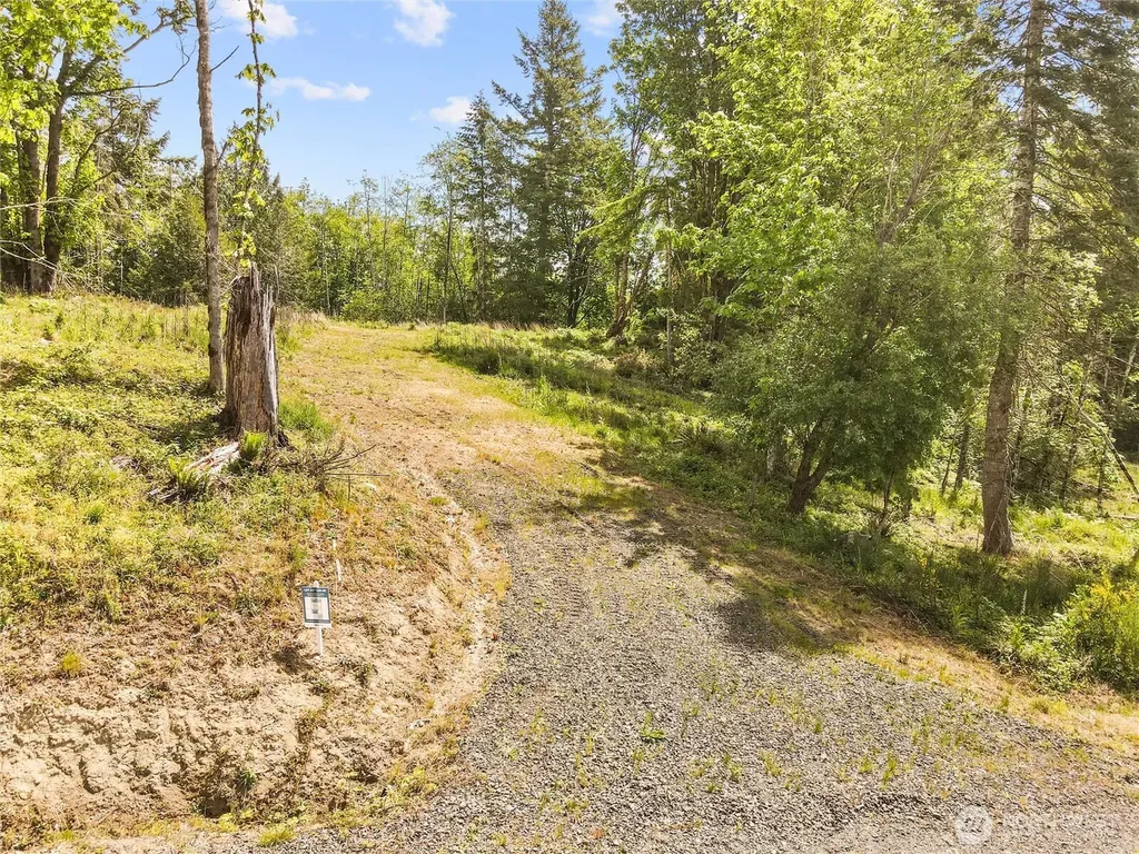 131 E Cascara Cove Lane Shelton WA 98584