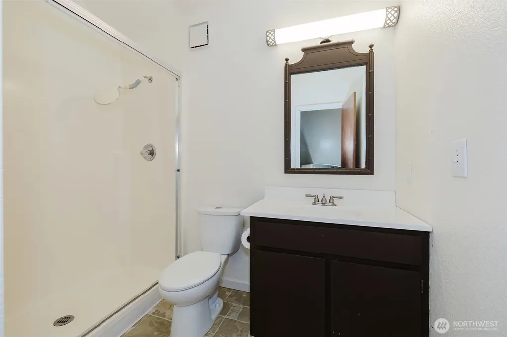 27299 Baywood Drive NE Kingston WA 98346