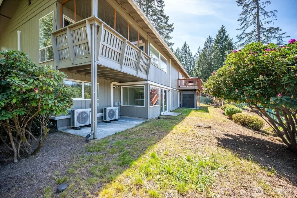 2441 W Lynnwood Drive Longview WA 98632