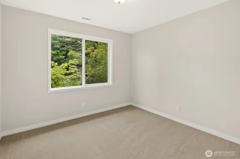 23399 SE 52nd Street Issaquah WA 98029
