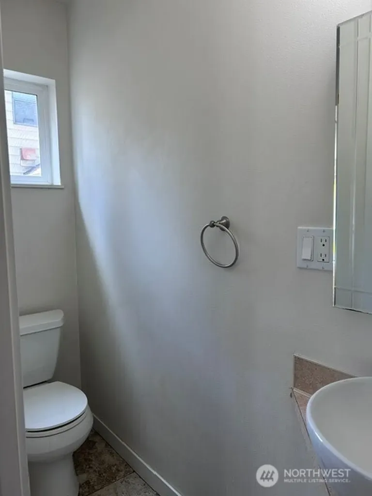 541 NE Alder Street Issaquah WA 98027