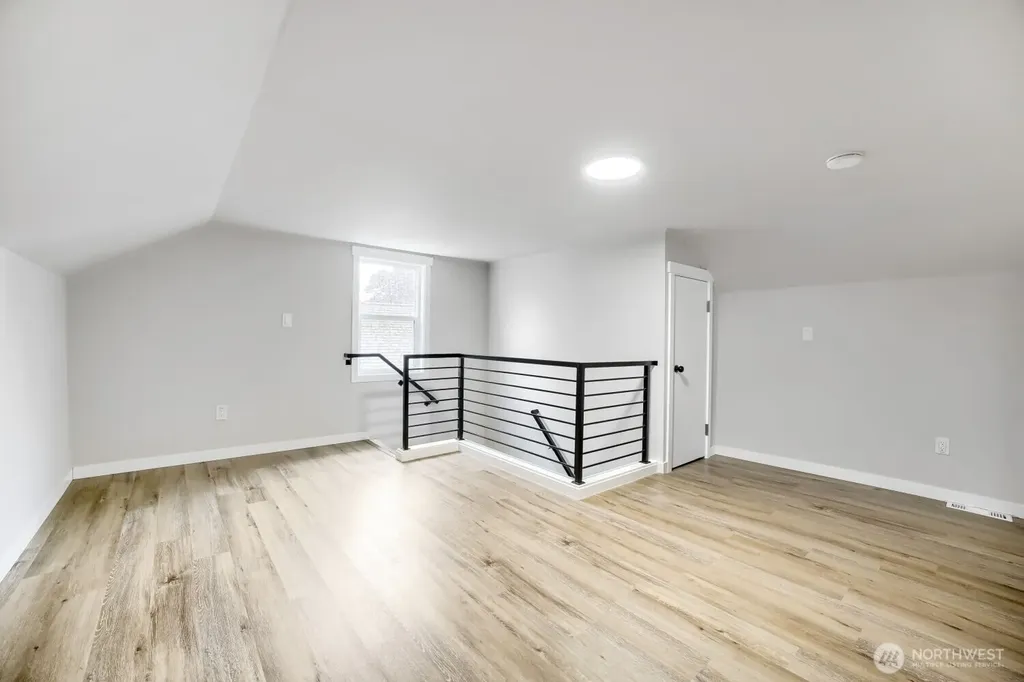 510 4th Ave S Kent WA 98032