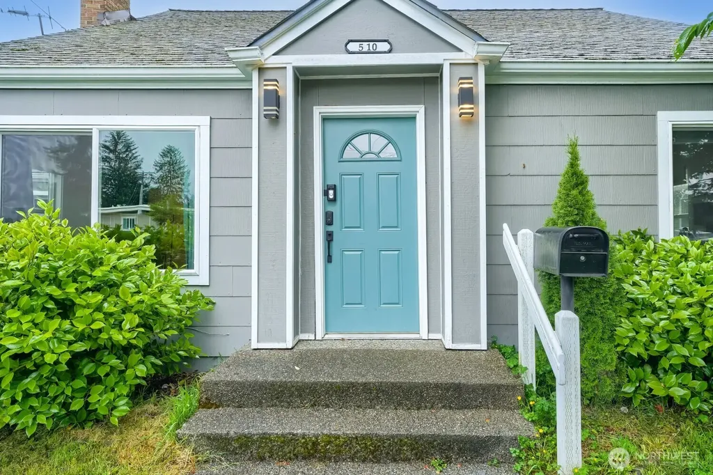 510 4th Ave S Kent WA 98032