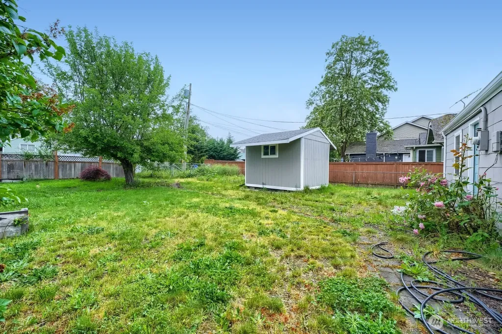 510 4th Ave S Kent WA 98032