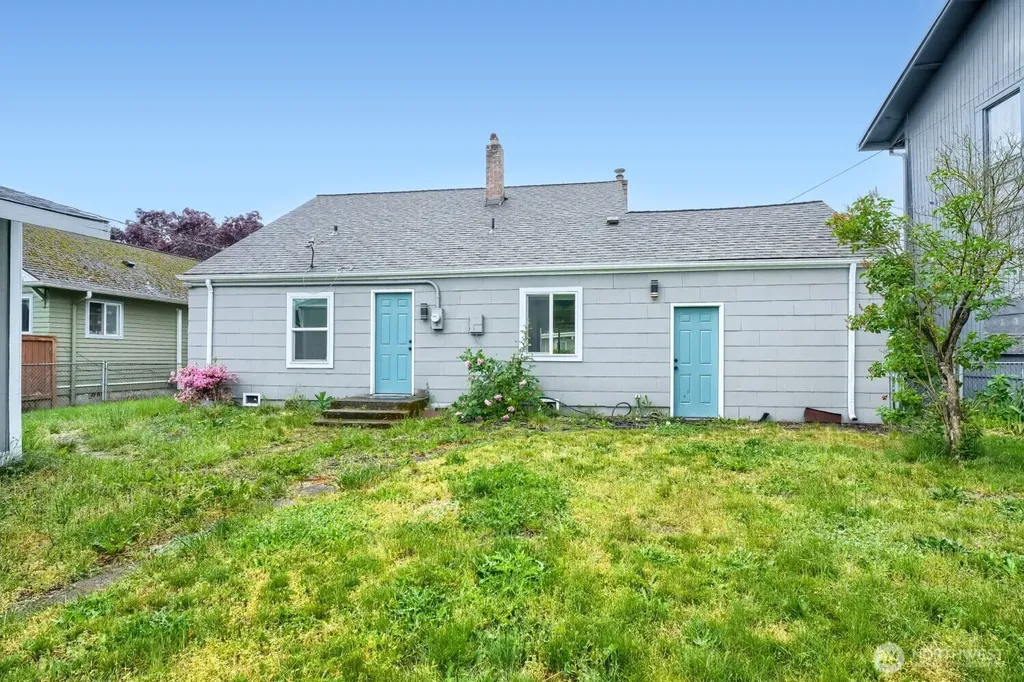 510 4th Ave S Kent WA 98032