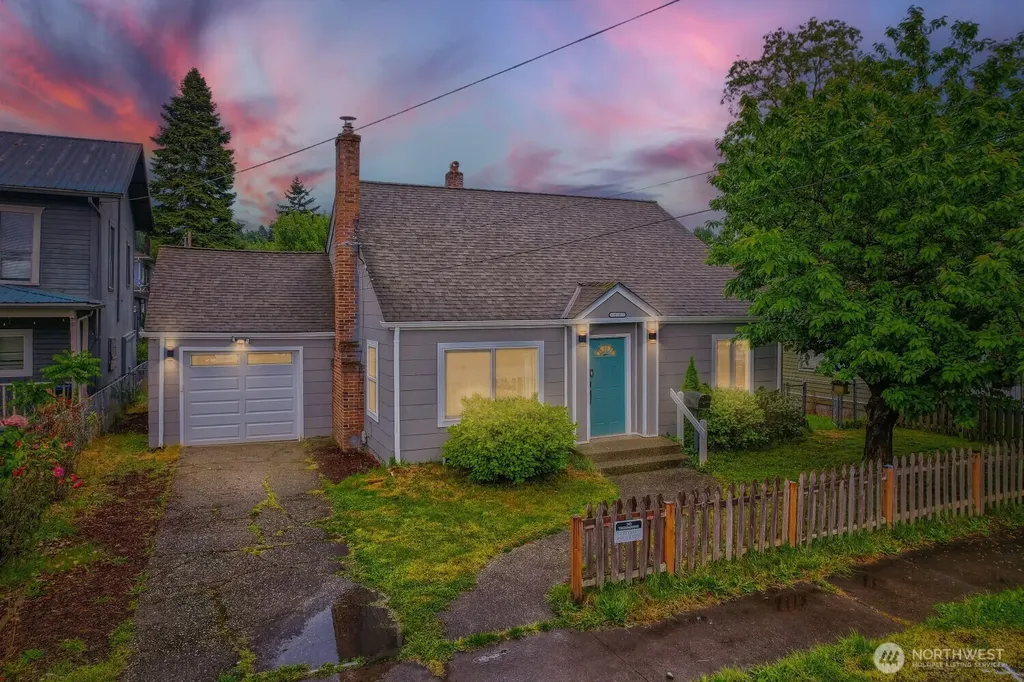 510 4th Ave S Kent WA 98032