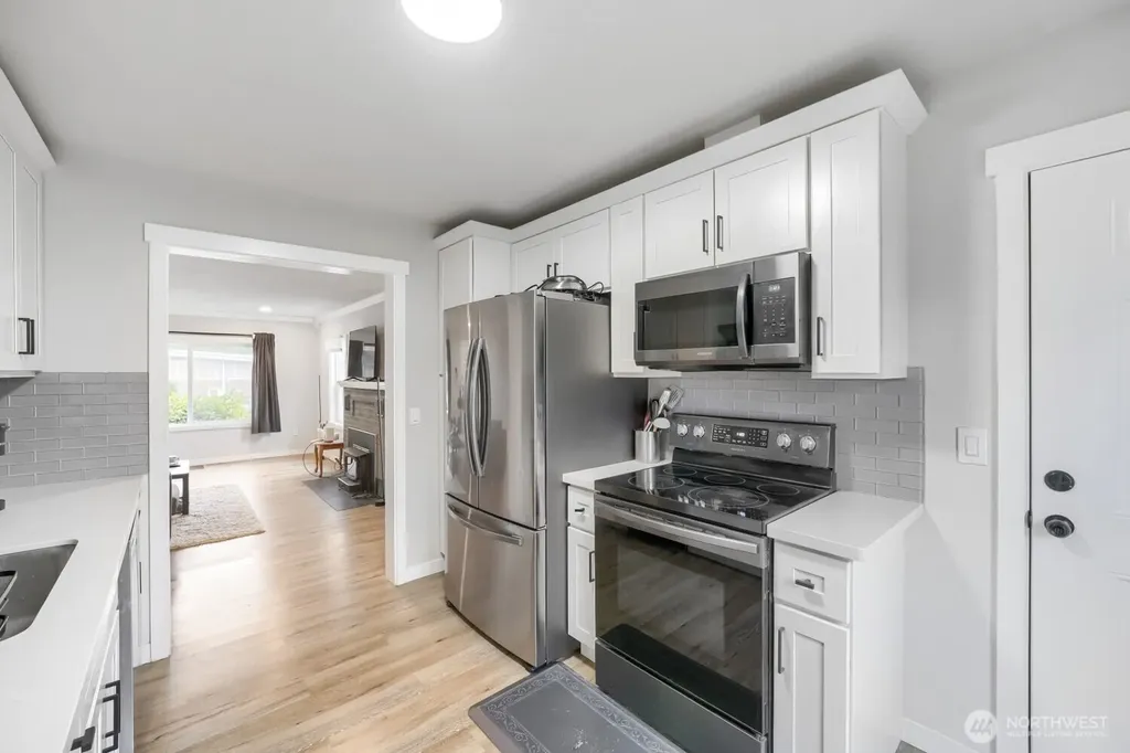 510 4th Ave S Kent WA 98032