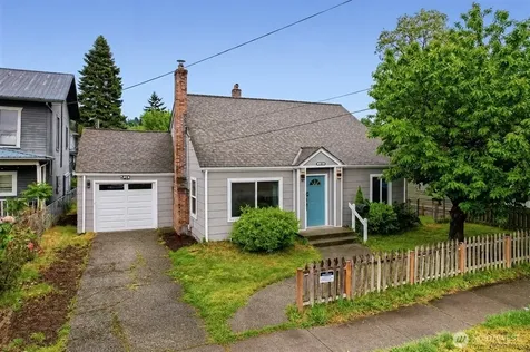 510 4th Ave S Kent WA 98032
