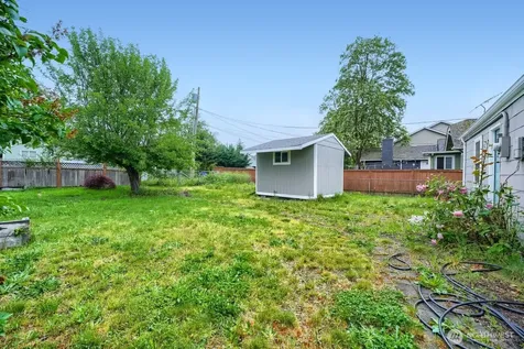 510 4th Ave S Kent WA 98032