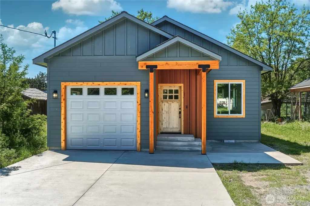124 Murphy Street Waitsburg WA 99361