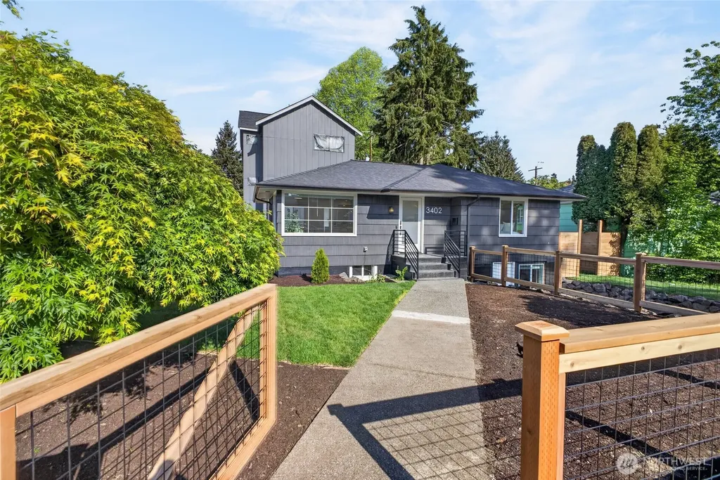 3402 48th Avenue SW Seattle WA 98116