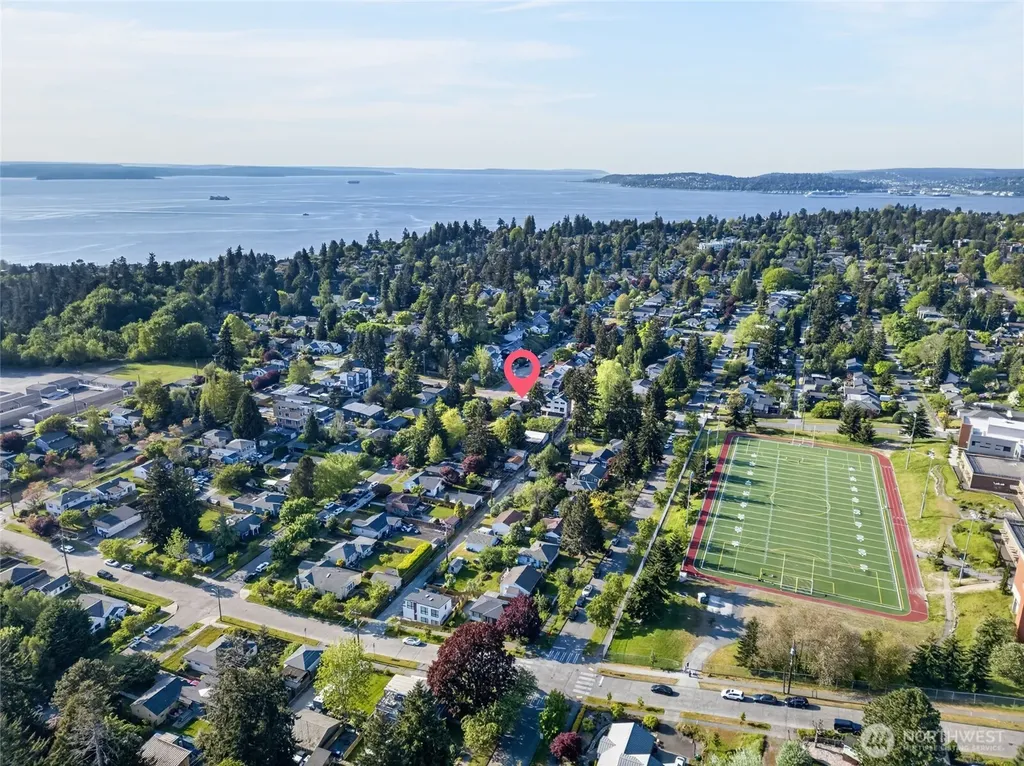 3402 48th Avenue SW Seattle WA 98116