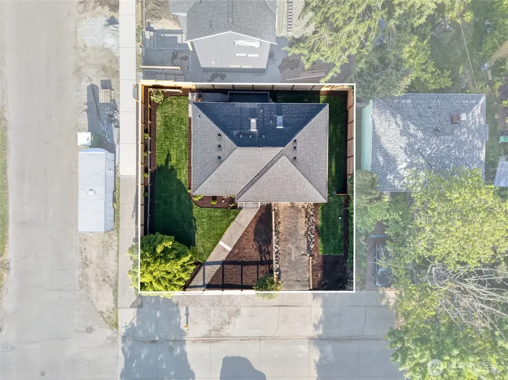 3402 48th Avenue SW Seattle WA 98116