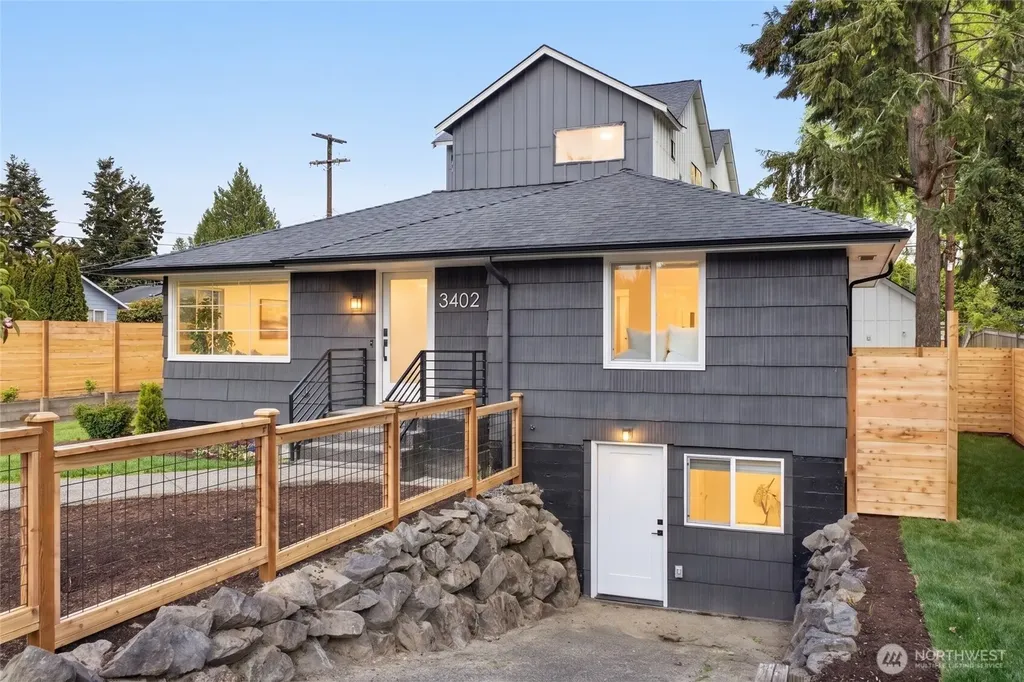 3402 48th Avenue SW Seattle WA 98116