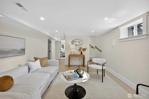 3402 48th Avenue SW Seattle WA 98116